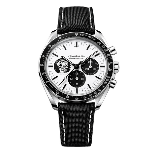Speedmaster Professional Moonwatch “Silver Snoopy Award”